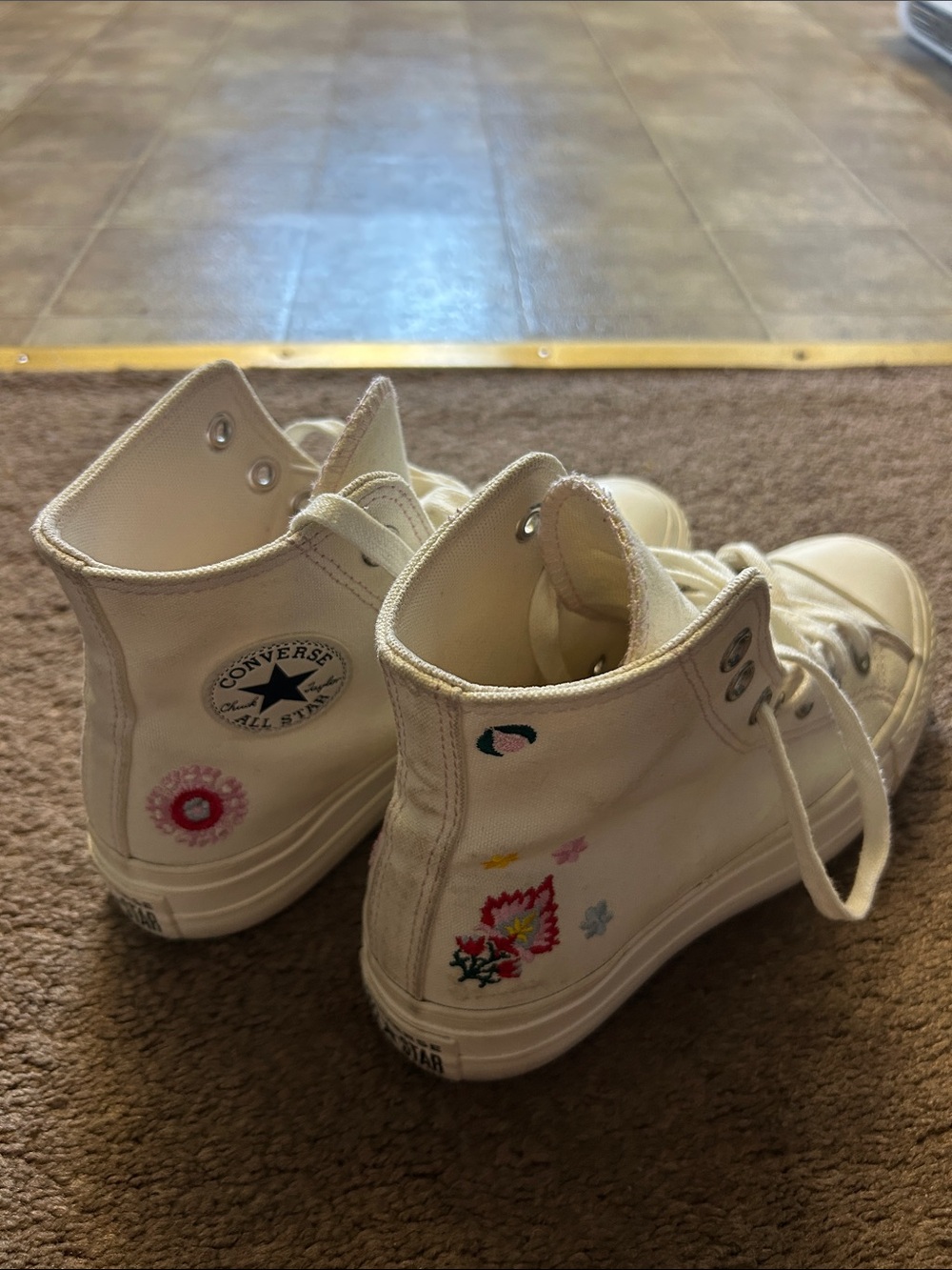 Converse White All Star Lift Platform High Floral Embroidery Sneakers